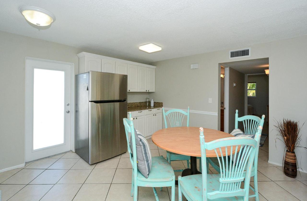 Canal 315 - Right In Siesta Key Village! エクステリア 写真