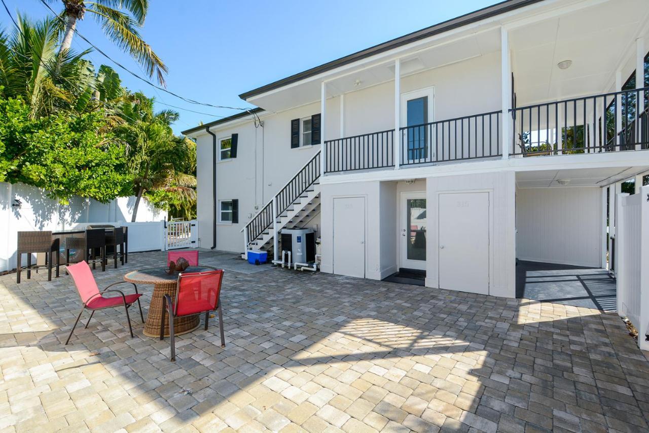 Canal 315 - Right In Siesta Key Village! エクステリア 写真